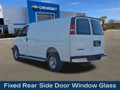 Used 2025 Chevrolet Express 2500 w/ Driver Convenience Package RWD image 24