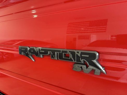 Used 2014 Ford F150 Raptor w/ Equipment Group 801A Luxury image 12