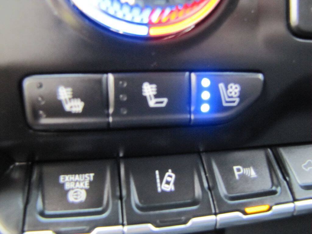 Used 2021 GMC Sierra 2500 Denali w/ Denali Ultimate Package AWD/4WD image 49