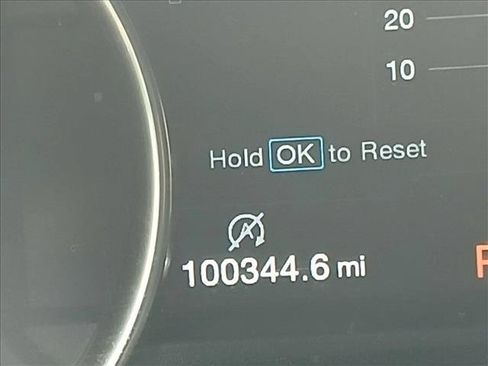 Used 2020 Ford F150 Raptor w/ Equipment Group 802A Luxury AWD/4WD image 9