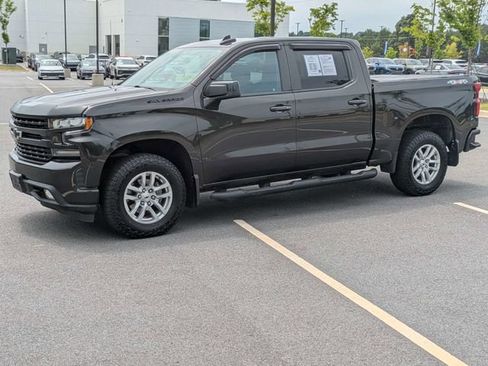 Used 2021 Chevrolet Silverado 1500 RST w/ LPO, Dark Essentials Package AWD/4WD image 8