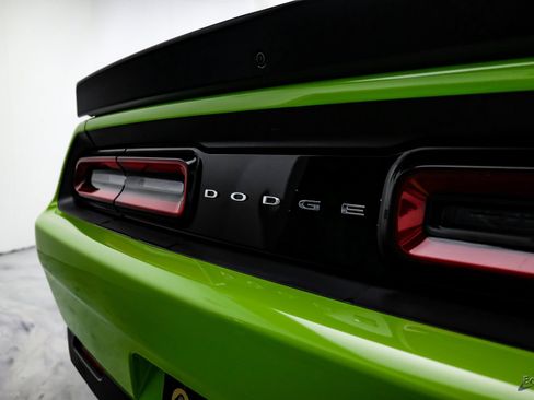 Used 2023 Dodge Challenger SRT Hellcat w/ Plus Package image 33