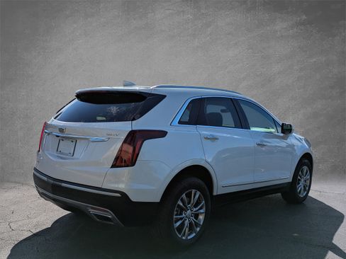 Certified 2022 Cadillac XT5 Premium Luxury image 6