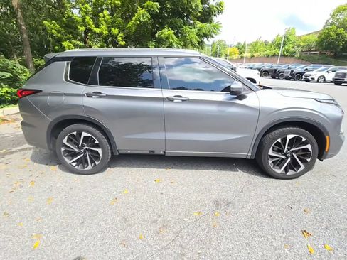Used 2022 Mitsubishi Outlander SEL AWD/4WD image 9