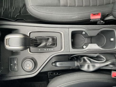 Used 2022 Ford Ranger XLT w/ Equipment Group 301A Mid image 35