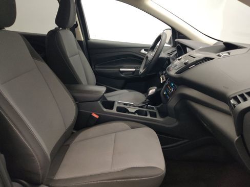 Used 2018 Ford Escape SE FWD image 21