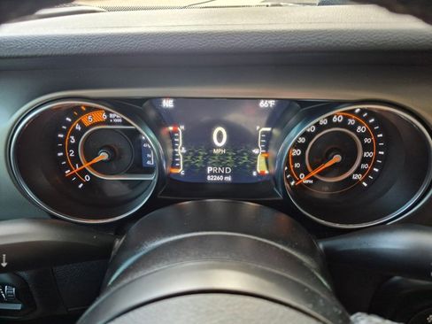 Used 2021 Jeep Gladiator Sport AWD/4WD image 12