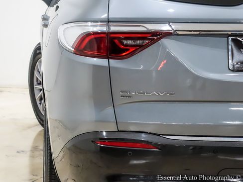 Used 2024 Buick Enclave Premium image 8