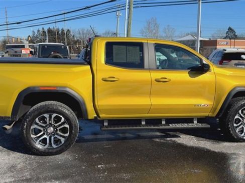 Certified 2023 GMC Canyon AT4 w/ AT4 Premium Package image 9