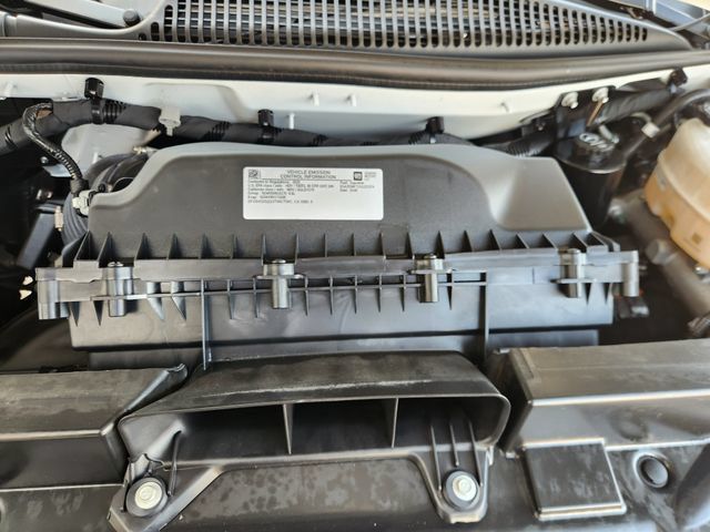 Used 2025 Chevrolet Express 3500 LS RWD image 34