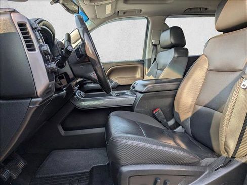 Used 2018 GMC Sierra 3500 SLT image 19