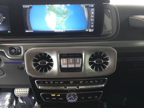 Certified 2022 Mercedes-Benz G 63 AMG 4MATIC image 16