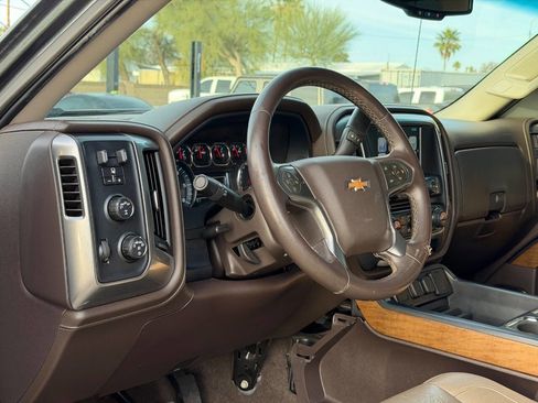 Used 2018 Chevrolet Silverado 1500 LTZ w/ Sport Package AWD/4WD image 17