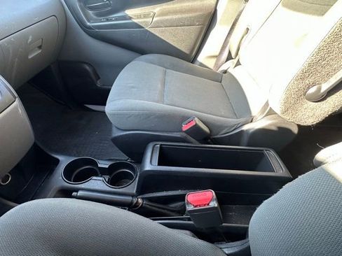 Used 2017 Chevrolet City Express LS image 23