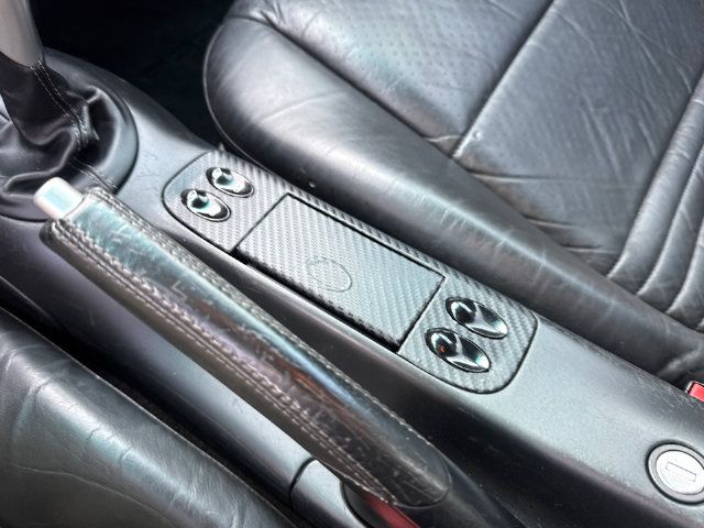 Used 2000 Porsche 911 Carrera RWD image 25