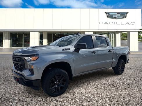 Used 2024 Chevrolet Silverado 1500 Custom Trail Boss w/ LPO, Dark Essentials Package image 1