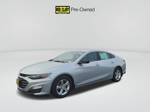Used 2021 Chevrolet Malibu LS image 1