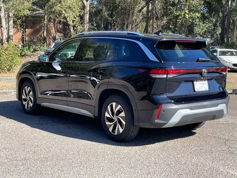 New 2026 Volkswagen Tiguan S FWD image 21