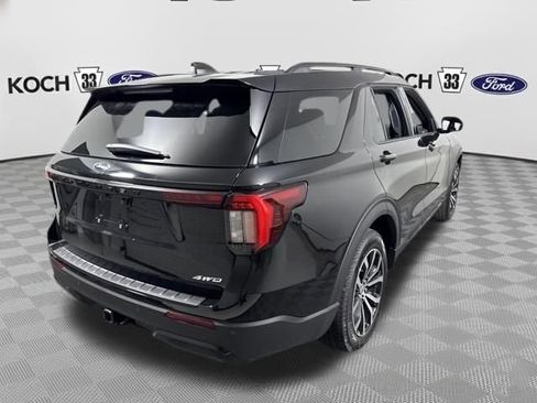 New 2026 Ford Explorer ST-Line image 8