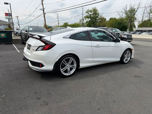 Used 2018 Honda Civic Si image 9