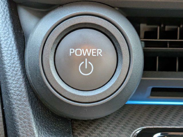 Used 2024 Toyota Prius Limited FWD image 31