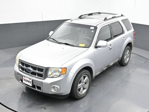 Used 2010 Ford Escape Limited AWD/4WD image 18