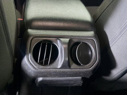 Used 2020 Jeep Gladiator Sport AWD/4WD image 26