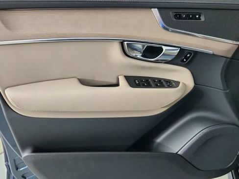 New 2026 Volvo XC90 B5 Core w/ Protection Package Premier AWD/4WD image 9
