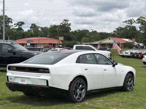 New 2026 Dodge Charger R/T AWD/4WD image 6