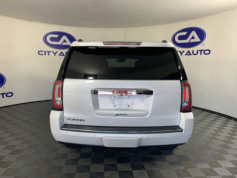 Used 2020 GMC Yukon Denali w/ Denali Ultimate Package RWD image 4