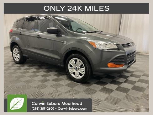 Used 2016 Ford Escape S FWD image 1