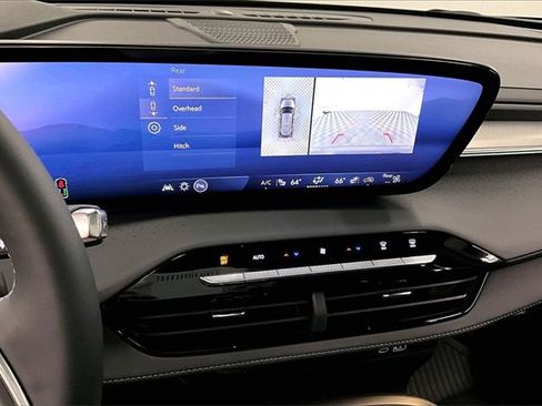 Used 2025 Buick Enclave Avenir w/ Super Cruise Package image 27