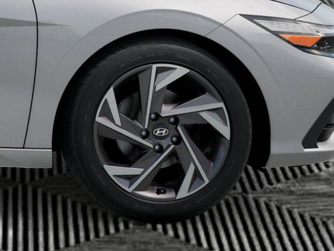 New 2026 Hyundai Elantra SEL Sport Premium image 8