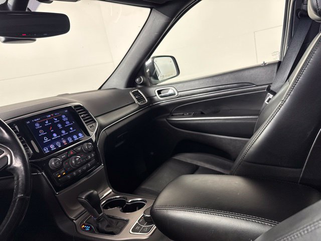 Used 2021 Jeep Grand Cherokee Limited AWD/4WD image 29