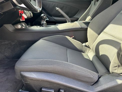 Used 2011 Chevrolet Camaro SS image 10