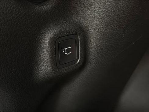 Used 2023 Jeep Compass Limited w/ Elite Group image 32