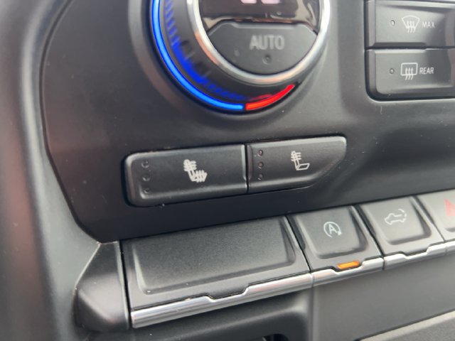 Used 2019 Chevrolet Silverado 1500 LT w/ All-Star Edition AWD/4WD image 3