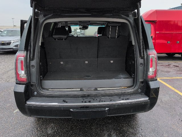 Used 2015 GMC Yukon Denali w/ Open Road Package AWD/4WD image 11