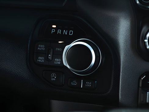 Used 2023 RAM 1500 Big Horn AWD/4WD image 26