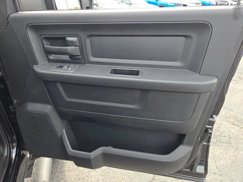 New 2027 RAM 2500 Tradesman AWD/4WD image 13