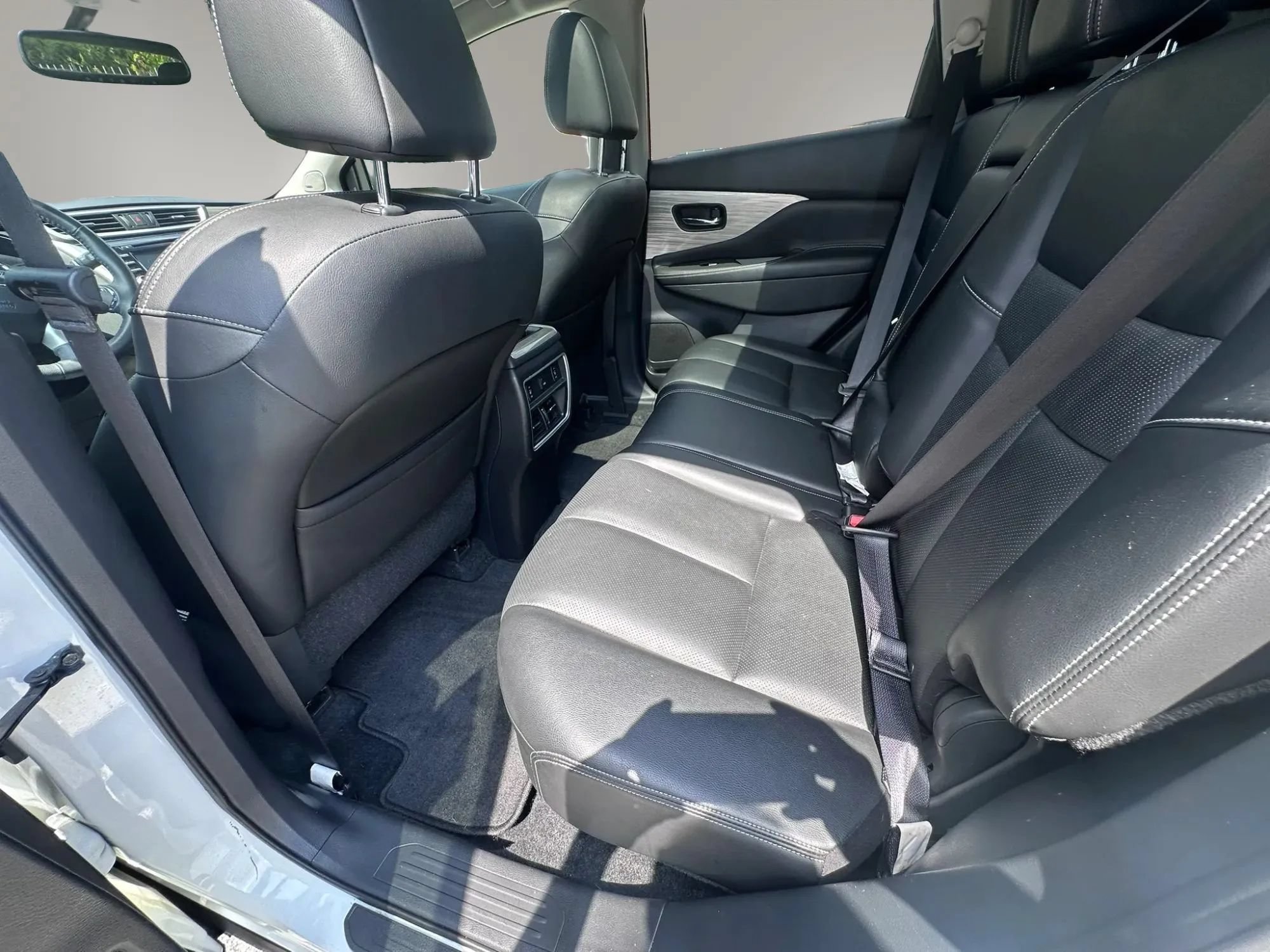 Used 2017 Nissan Murano Platinum w/ Platinum Technology Package FWD image 17
