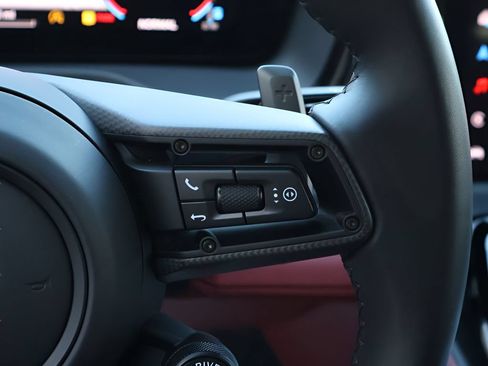 Certified 2025 Porsche Panamera GTS AWD/4WD image 35