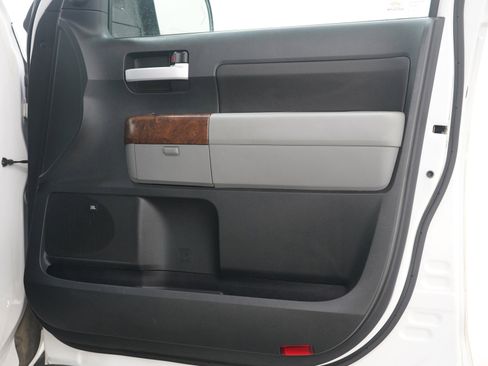 Used 2012 Toyota Tundra Limited image 9