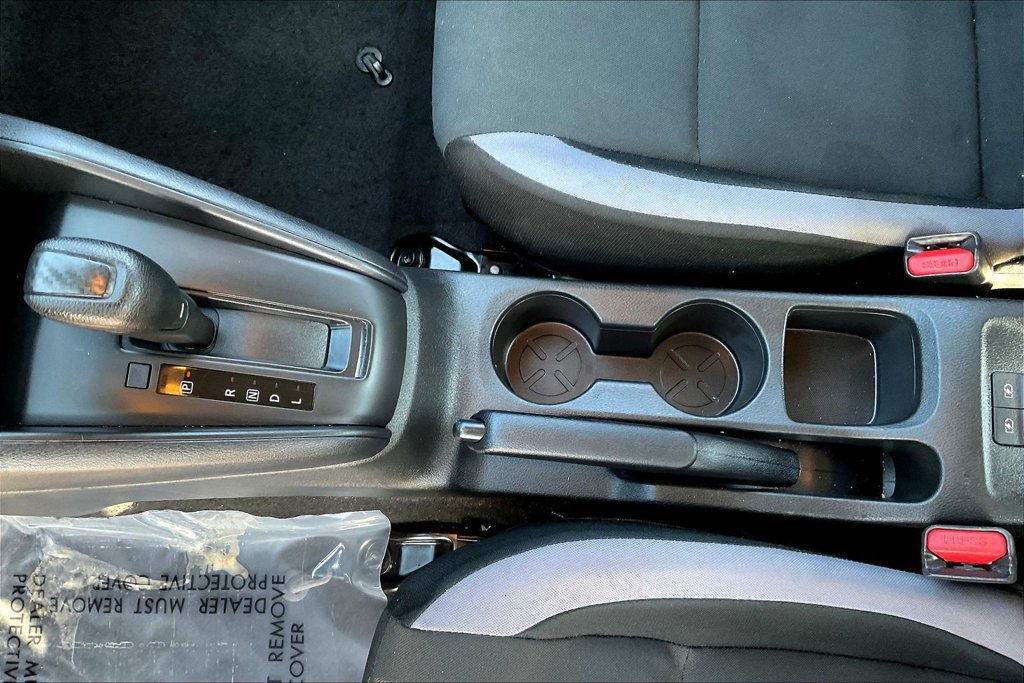 Used 2025 Nissan Versa S FWD image 18