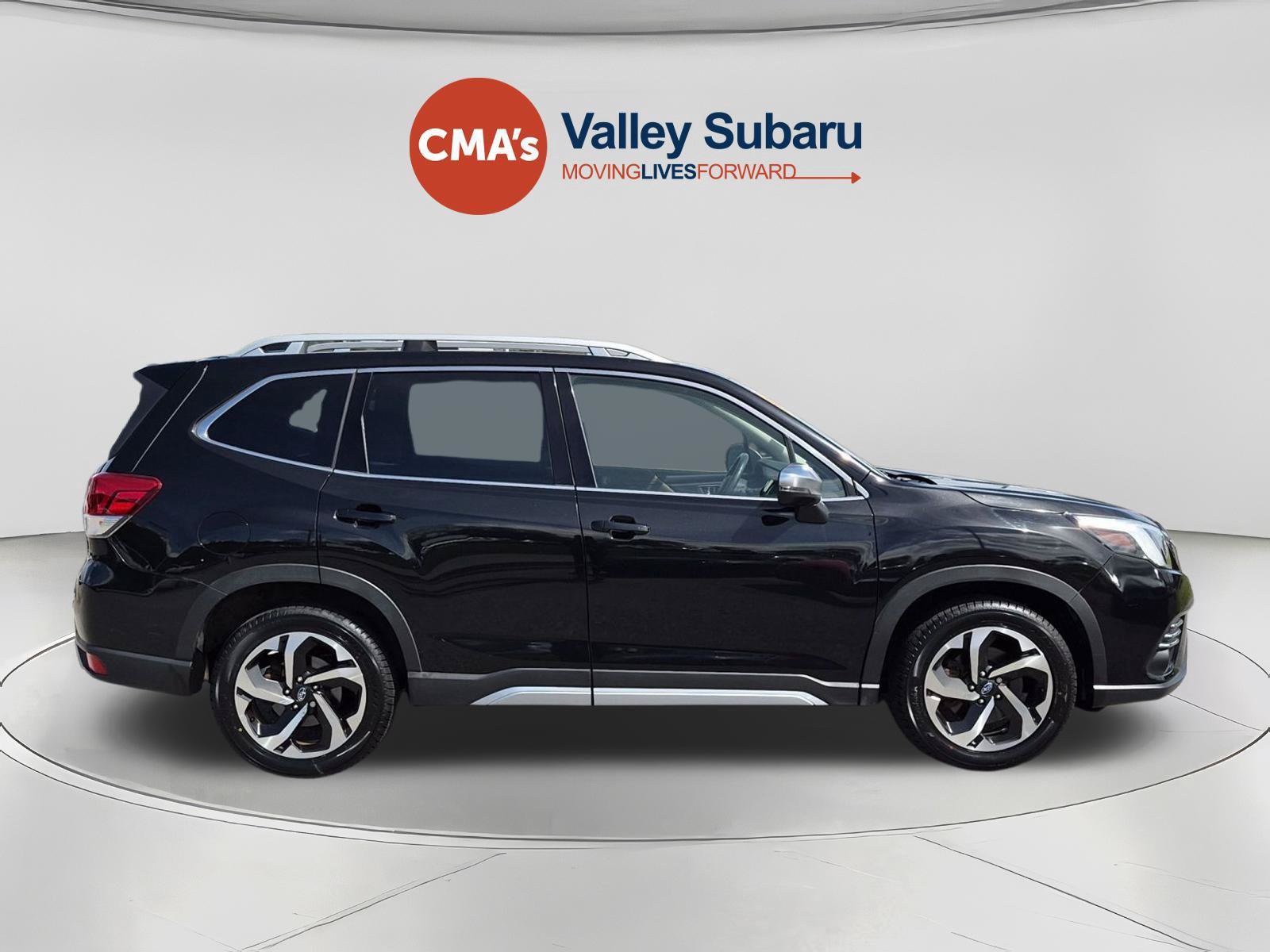 Used 2022 Subaru Forester Touring w/ Popular Package #2 AWD/4WD image 6
