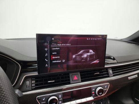 Used 2023 Audi S5 Premium Plus w/ Premium Plus Package AWD/4WD image 9