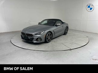 Used 2023 BMW Z4 M40i w/ Premium Package RWD video 1