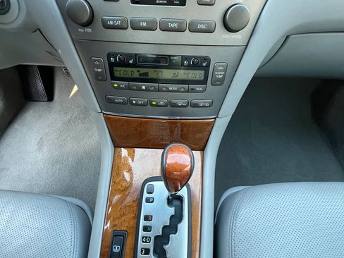 Used 2006 Lexus ES 330 image 19