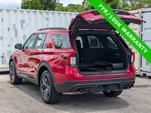 Certified 2025 Ford Explorer ST w/ Sun And Sound Package AWD/4WD image 14