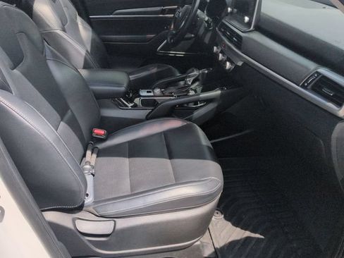 Used 2021 Kia Telluride S AWD/4WD image 30